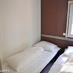 Mountain Retreat In With Shared Pool *