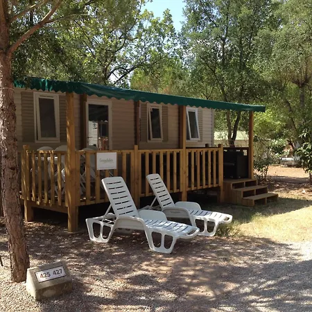 Дом отдыха Greenchalets Camp Lei Suves, Sur Argens